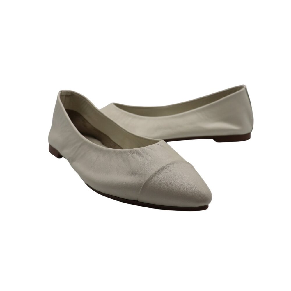 Avah Beige Cap Toe Flats